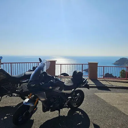 La Roqueta Nocleg ze śniadaniem