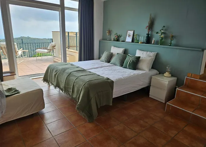 La Roqueta Bed & Breakfast