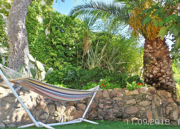 Bed & Breakfast La Roqueta