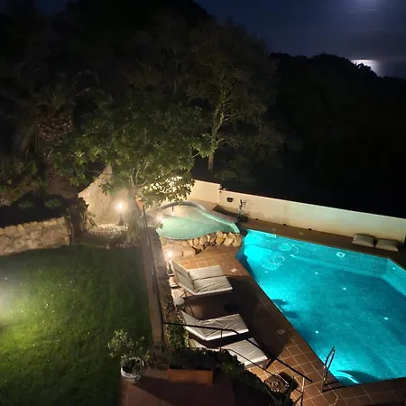 Bed & Breakfast La Roqueta