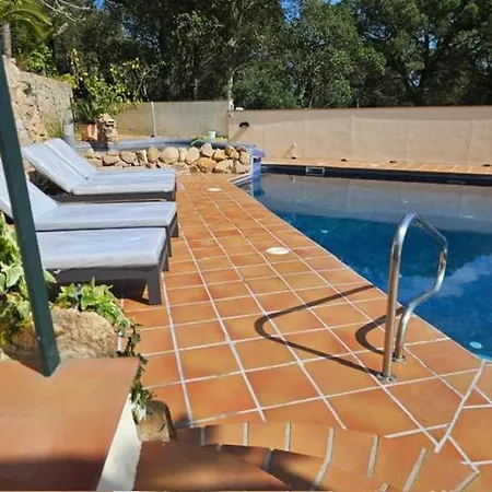 Bed & Breakfast La Roqueta 4*