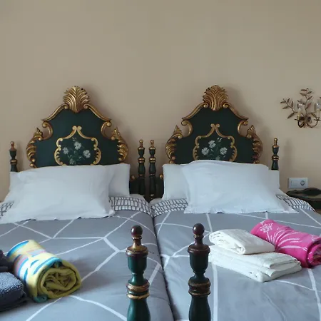 Panzió La Roqueta Tossa de Mar